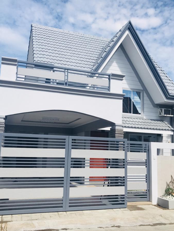 Hillary Timog Park Homes Angeles Exterior foto