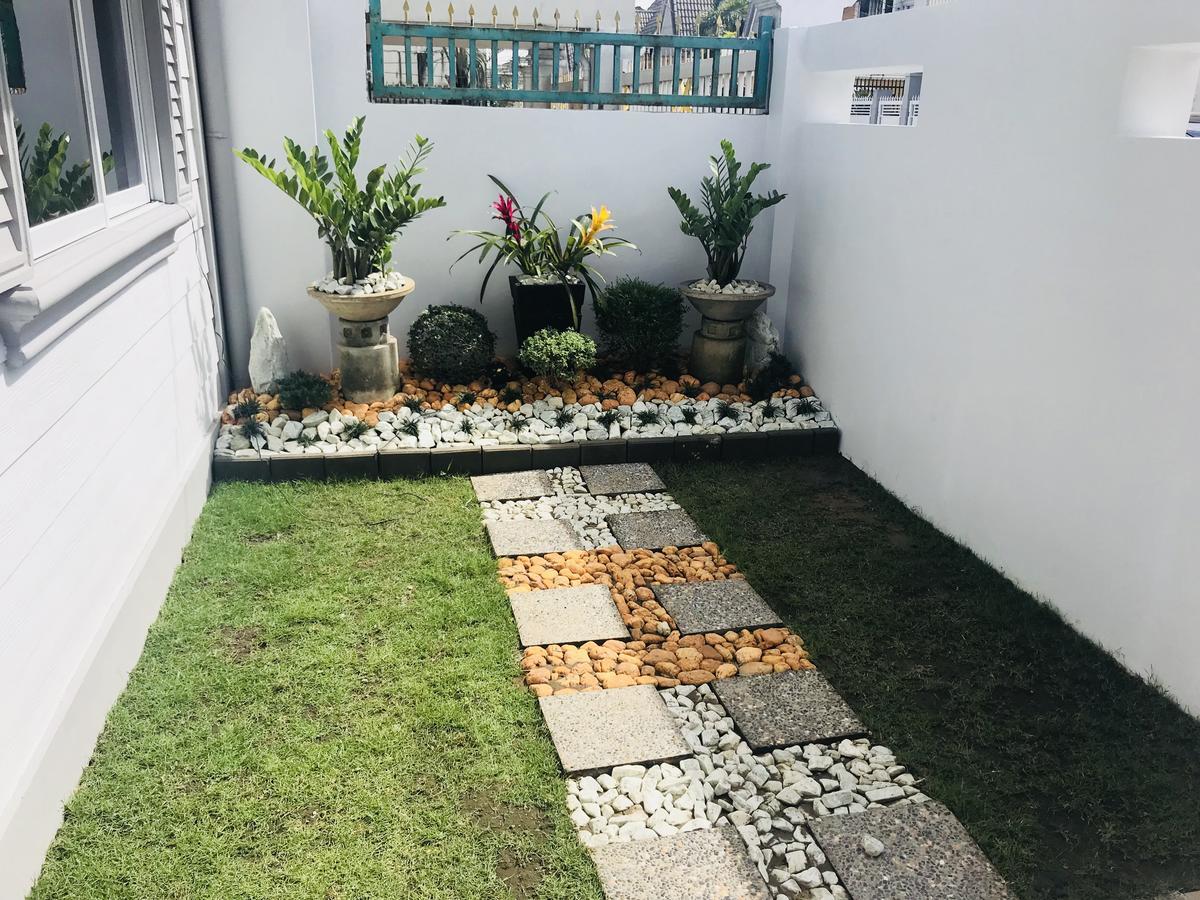 Hillary Timog Park Homes Angeles Exterior foto