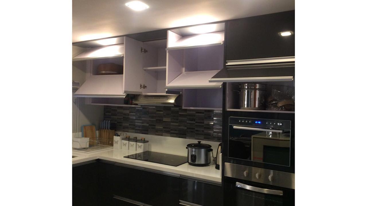 Hillary Timog Park Homes Angeles Exterior foto